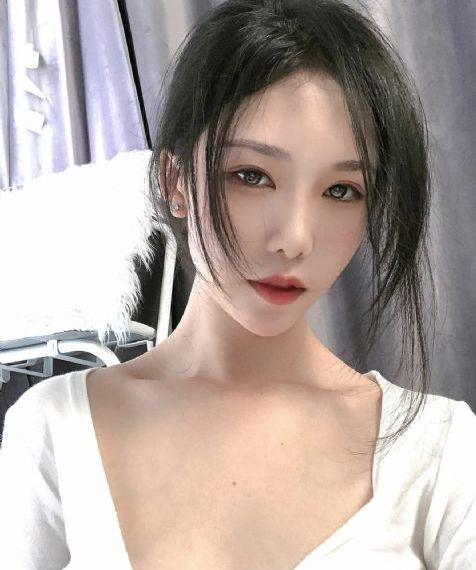 欧美头像男肌肉_剧情片免费在线播放