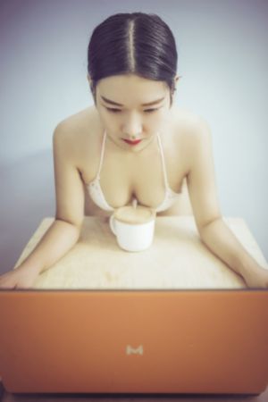 国产精品亚洲视频在线看_720最新电影在线观看