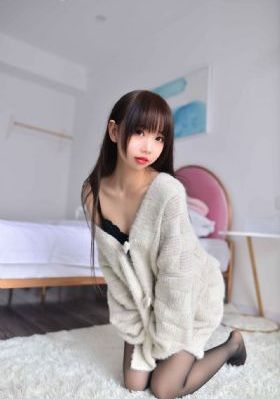 欧美化妆凳组装视频_HD影视在线观看